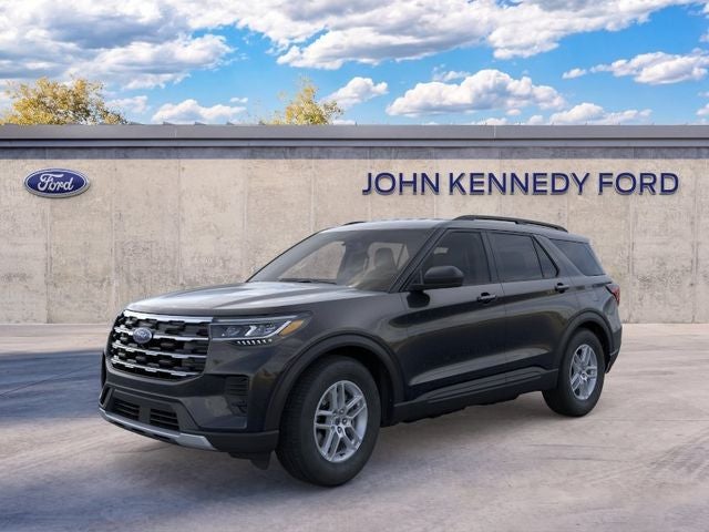 2026 Ford Explorer Active w/200A Pkg 4WD in Black — front three-quarter view