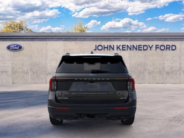 2026 Ford Explorer — detail view