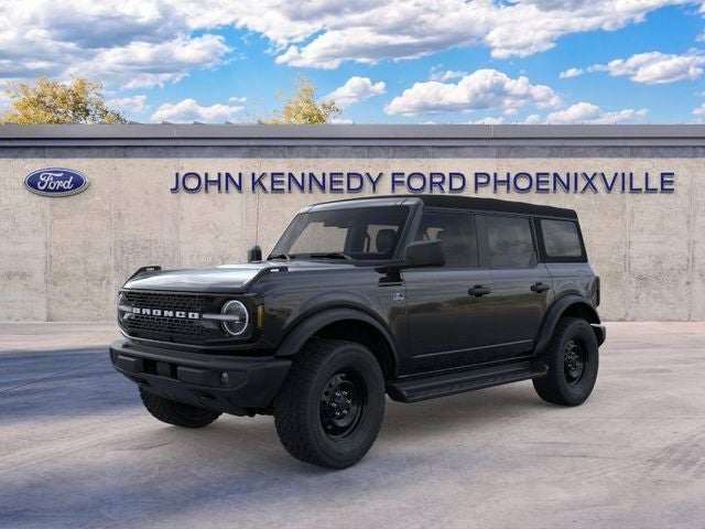 2026 Ford Bronco Outer Banks in Shadow Black — front three-quarter view