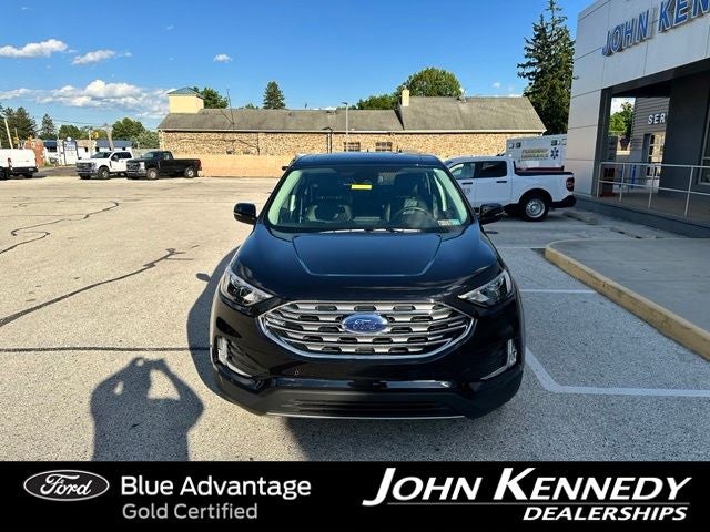 2024 Ford Edge — side profile view