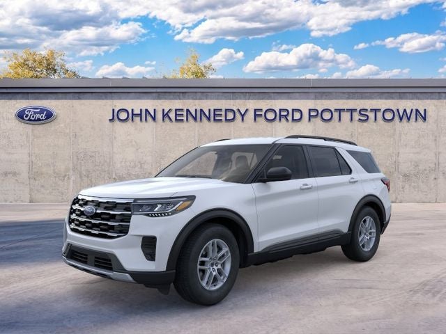 2026 Ford Explorer Active w/200A Pkg 4WD in Space White Metallic — front three-quarter view