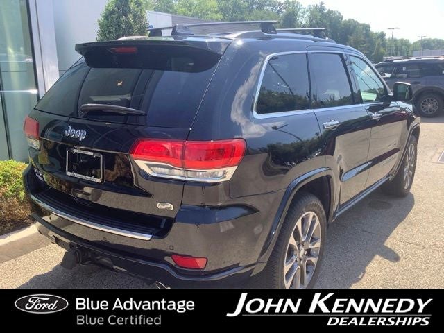 2018 Jeep Grand Cherokee — rear three-quarter view