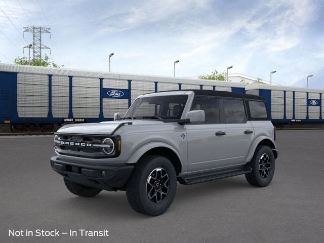 2026 Ford Bronco Outer Banks in Avalanche — front three-quarter view