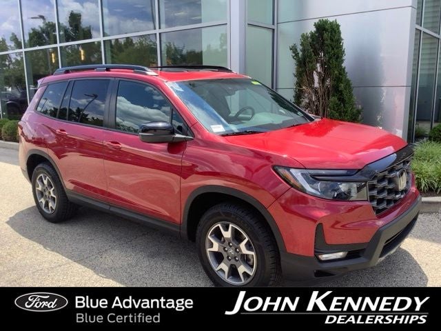 2022 Honda Passport TrailSport in Red — front three-quarter view