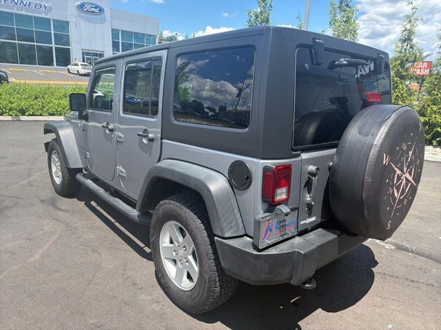 2017 Jeep Wrangler — interior view