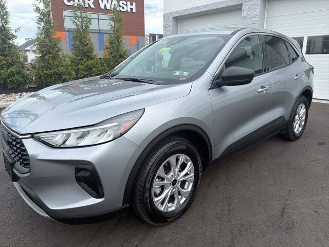 2024 Ford Escape — side profile view