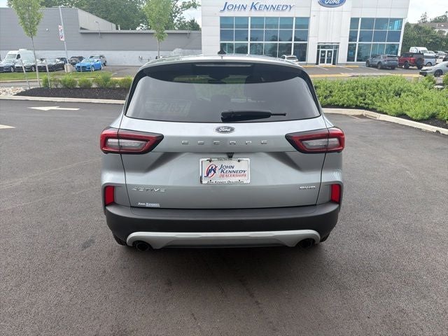 2024 Ford Escape — detail view