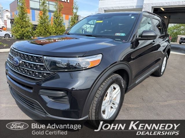 2022 Ford Explorer XLT in Black Metallic — front three-quarter view