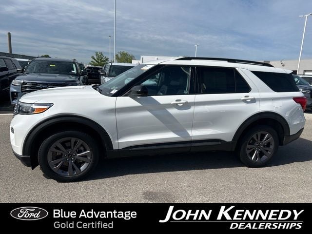 2024 Ford Explorer — side profile view