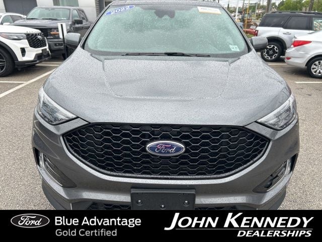 2022 Ford Edge — interior view