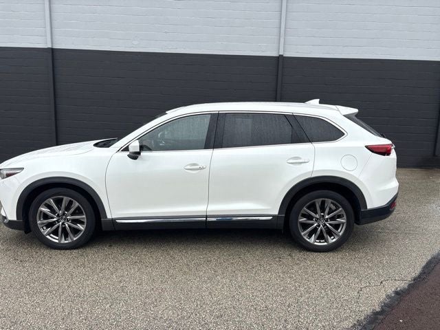 2016 Mazda Mazda CX-9 Signature in Snowflake White Pearl Mica — front three-quarter view